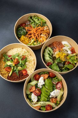 Lezzetli yemek servisi. Kapat.