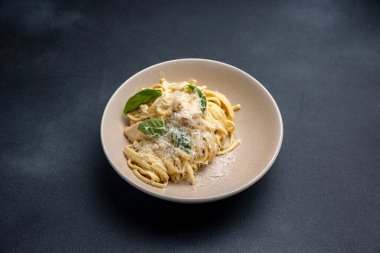 Restoranda nefis bir makarna 