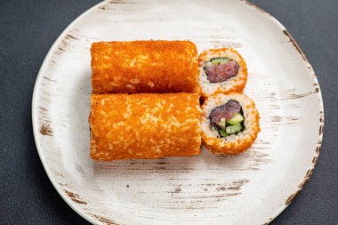 Lezzetli ton balığı rulosu, Japon mutfağı. Kapat. 