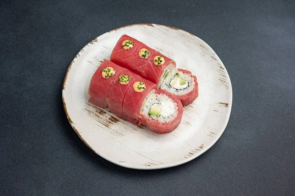 Νόστιμο Ρολό Τόνου Ιαπωνική Κουζίνα Κλείσε — Φωτογραφία Αρχείου