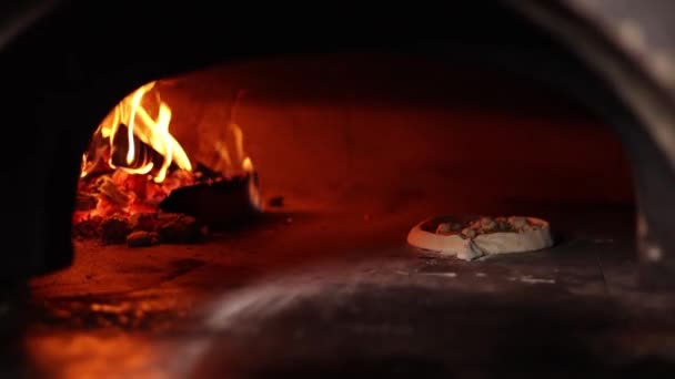 Szef Kuchni Gotuje Pyszne Khachapuri Restauracji — Wideo stockowe
