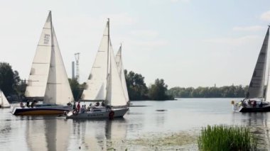 Kyiv 'deki Dinyeper' e yat