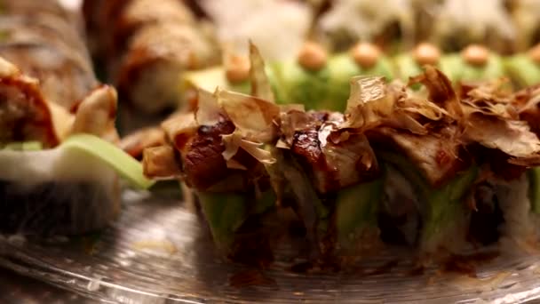 Japansk Mat Utsökt Japansk Maträtt Rullar Och Sushi — Stockvideo