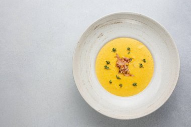 Kabak püresi çorbası. Kapat.