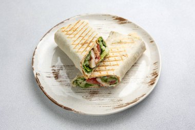 Tabakta nefis bir shawarma