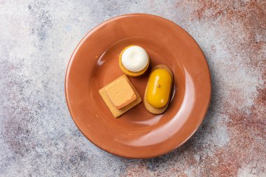 Kafedeki lezzetli tatlılar.