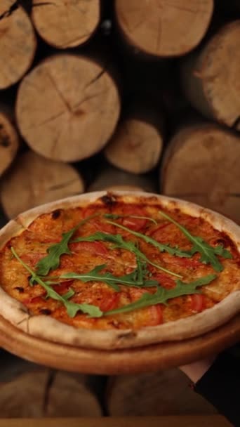 Włoska Pizza Pomidorami Rukolą — Wideo stockowe