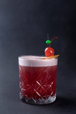 Harika bir alkollü kokteyl.  