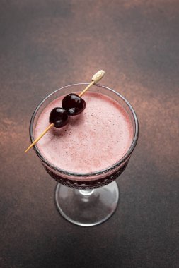 Harika bir alkollü kokteyl.  