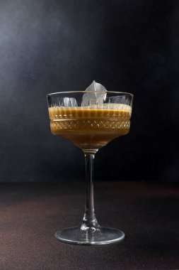 Harika bir alkollü kokteyl.  