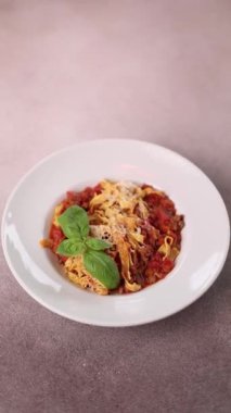 Restoranda nefis bir makarna. Yakın plan. 