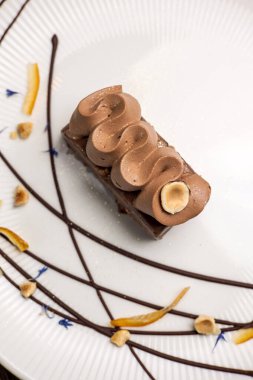 Lokantada lezzetli tatlılar var. Yakın plan.