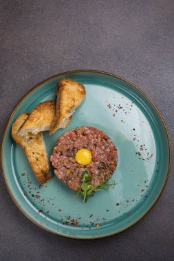 Lokantadan lezzetli mezeler. Kapat.