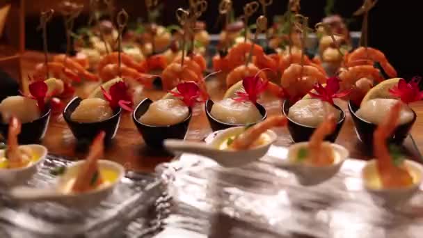 Смачні Страви Морепродуктів Японському Ресторані — стокове відео