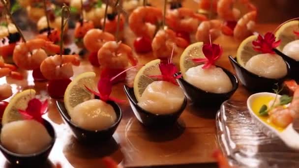 Deliciosos Platos Mariscos Restaurante Japonés — Vídeos de Stock