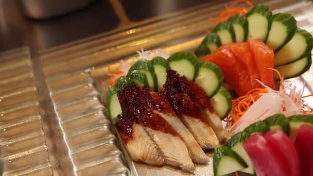 Köstliche Meeresfrüchte Japanischen Restaurant — Stockvideo