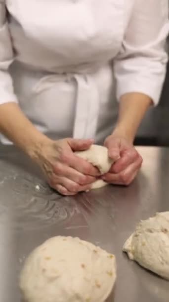 Uno Chef Pane Una Panetteria — Video Stock