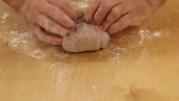 Chef Faz Pão Uma Padaria — Vídeo de Stock