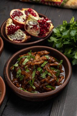 Restoranda nefis bir salata. Kapat.