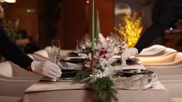 Празднование Нового Года Рождества Вкусные Блюда Столе — стоковое видео