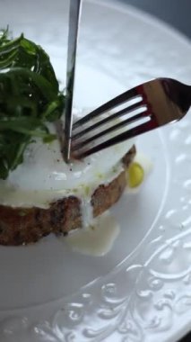 Restoranda nefis bir kahvaltı.