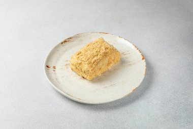 Lezzetli bir Napolyon tatlısı. Yakın plan.