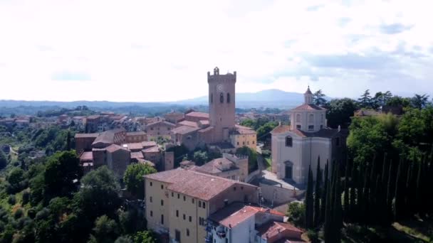 Video Udara Dari Katedral Santa Maria Assunta Dan Gereja Crucifix — Stok Video