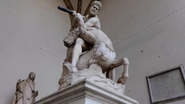 Vista General Estatua Mármol Hércules Centauro Nesso Situado Loggia Dei — Vídeos de Stock