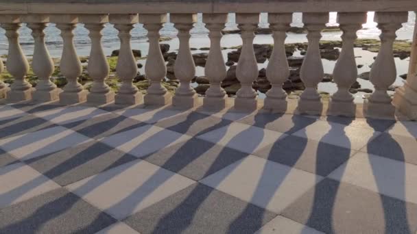 Вид Закат Площади Пьяцца Масканьи Видом Море Можно Увидеть Скалы — стоковое видео
