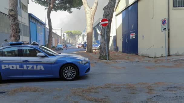 Viareggio July 2023 Police Car Blocks Access Road Ship Spare — Stock Video