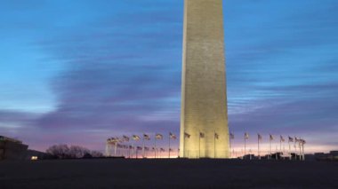 Washington, DC 'deki Washington Anıtı' nda güzel bir gün doğumu gerçekleşiyor. Yüksek kalite 4k video. 
