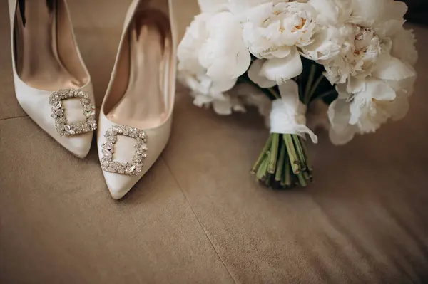 Eine Nahaufnahme Eines Details Der Kleidung Der Braut Eine Moderne — Stockfoto