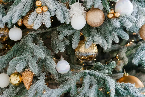Juldekoration Abstrakt Bakgrund Festligt Dekorerad Julgran Gott Nytt Mjukt Selektivt — Stockfoto