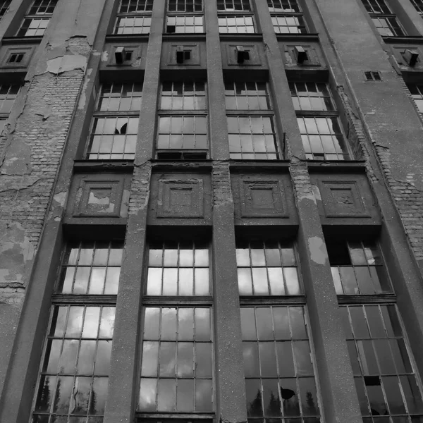 Παλιό Κατεστραμμένο Εγκαταλελειμμένο Εργοστάσιο Urbex — Φωτογραφία Αρχείου