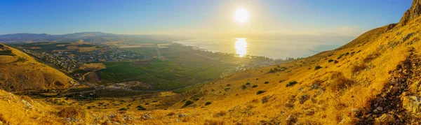 ガリラヤ湖のパノラマの朝の景色 および近くの田舎 アーベル山 北イスラエル — ストック写真