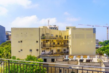 Tel-Aviv, İsrail - 26 Mayıs 2022: Şu anda İsrail 'in Tel-Aviv-Yafo kentinin bir parçası olan eski belediye başkanının görüntüsü