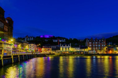 Oban, İngiltere - 27 Eylül 2022: Oban, Argyll and Bute, İskoçya, İngiltere 'nin akşam manzarası
