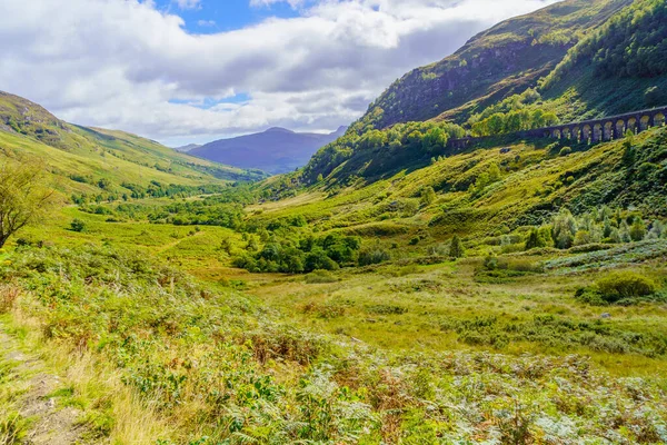 stock image View of Glen Ogle landscape and viaduct (old train bridge), in Loch Lomond and the Trossachs National Park, Scotland, UK