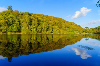 Llyn Mair Gölü manzarası, Snowdonia Ulusal Parkı, Galler 'in kuzeyi, İngiltere