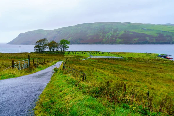 Pohled Pobřežní Krajinu Deštivého Dne Ostrově Skye Inner Hebrides Skotsko — Stock fotografie