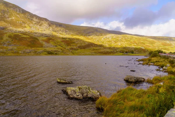 Vista Lago Llyn Ogwen Parque Nacional Snowdonia Norte Gales Reino — Fotografia de Stock
