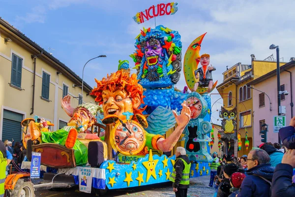 Cantu Italie Février 2023 Défilé Carnaval Avec Chariot Allégorique Cantu — Photo