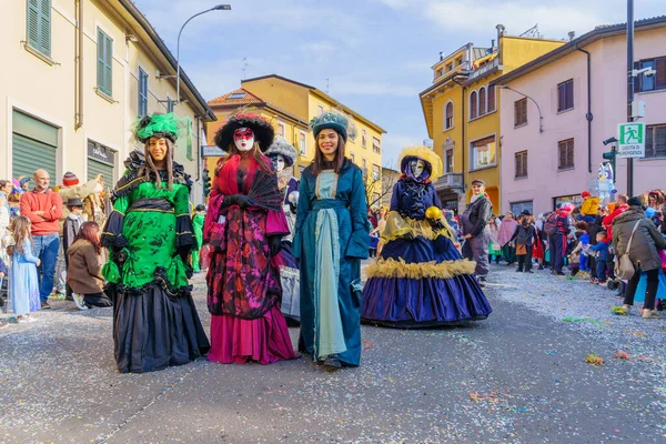 Cantu Italie Février 2023 Défilé Carnaval Avec Expositions Participants Costumes — Photo