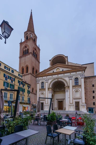 Mantua Italië Februari 2023 Zicht Piazza Andrea Mantegna Basiliek Van — Stockfoto