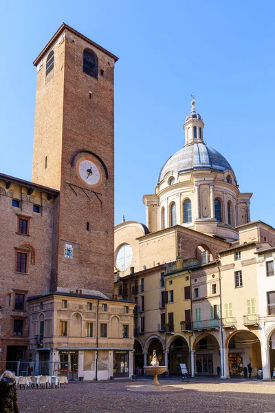 Mantova Italia Febbraio 2023 Veduta Piazza Sordello Con Monumenti Imprese — Foto Stock