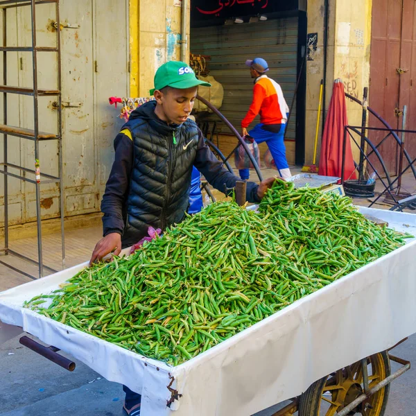 Meknes Morocco March 2023 Street Scene Market Stalls Sellers Visitors — Stock Photo, Image