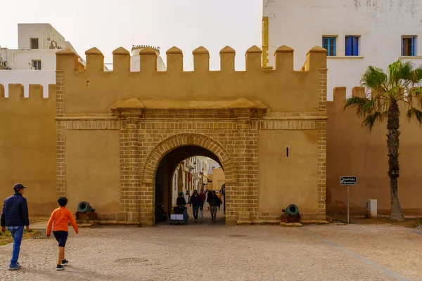 Essaouira Marruecos Abril 2023 Vista Puerta Bab Sbaa Las Paredes —  Fotos de Stock