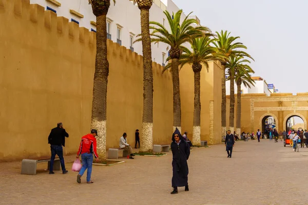 Essaouira Fas Nisan 2023 Medine Nin Yerli Ziyaretçilerle Birlikte Essaouira — Stok fotoğraf
