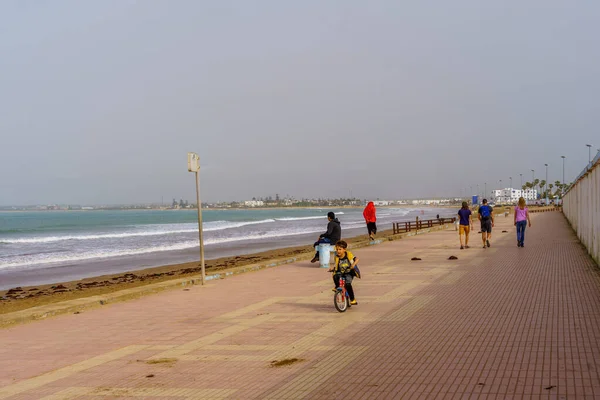 Jadida Marokko April 2023 Szene Der Strandpromenade Mit Einheimischen Und — Stockfoto