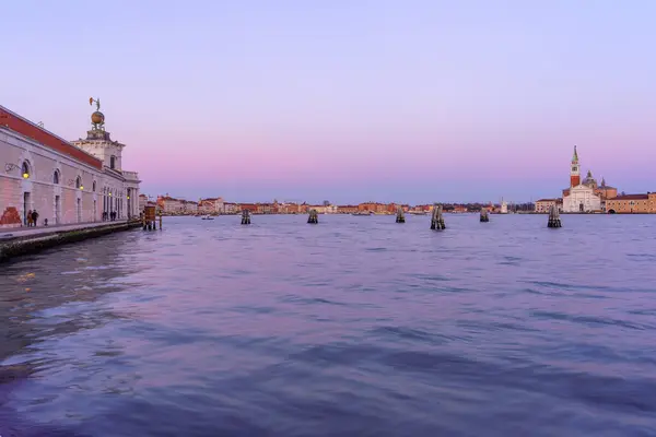 Sunset View Giudecca Island Punta Della Dogana Marks Waterfront Venice — Stock Photo, Image